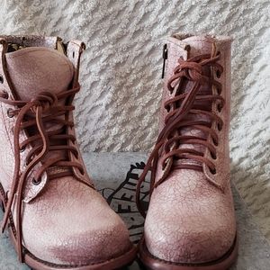 freebird Manchester boots